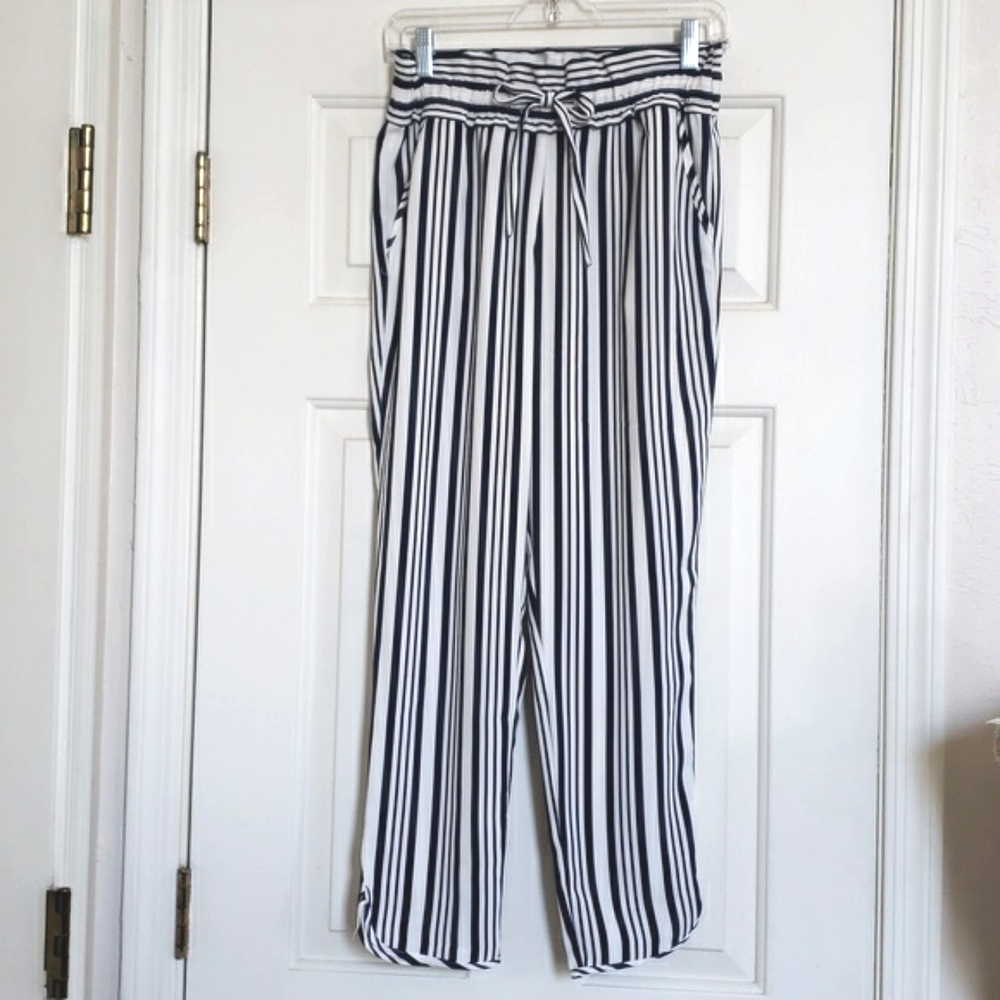 ZARA TRF Striped Paperbag Waist Pants Navy White Drawstring Crop XS - Picture 2 of 12